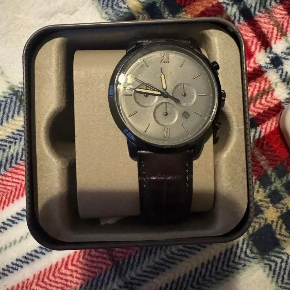 Fossil Men's Brown and Silver Watch